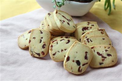 The cranberry cookie