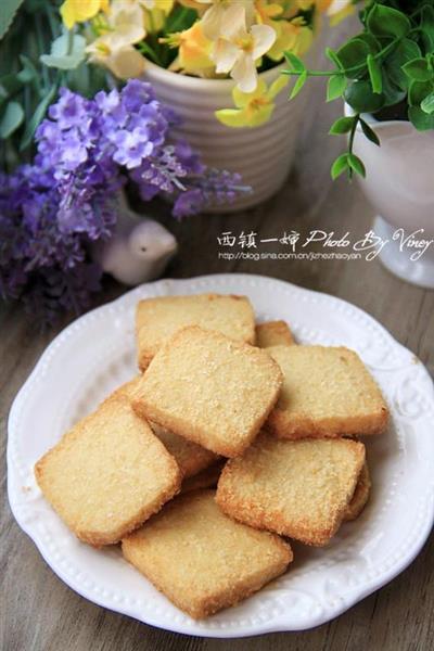 Coconut cakes