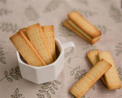 Cheese and butter cookies