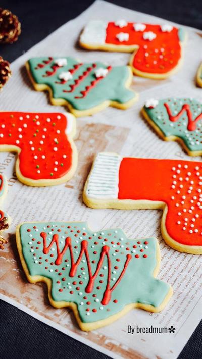 Galletas navideñas - con árbol navideño .  medias navideñas y flores de nieve