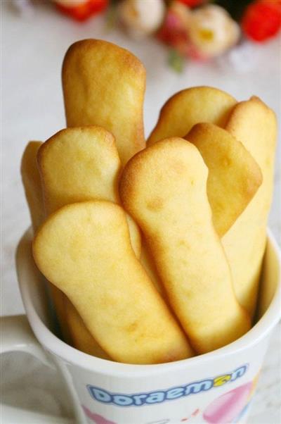 Yoghurt finger cookies