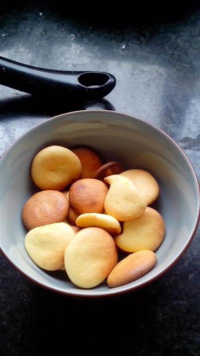 Butter and cream biscuits