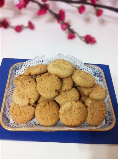 Whole wheat pea flour biscuits