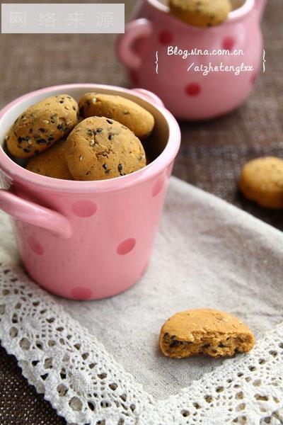 Cheese and sesame cake