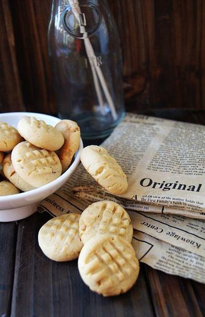 Peanut butter and cookies