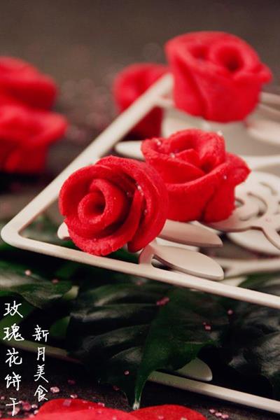 Rose cookies