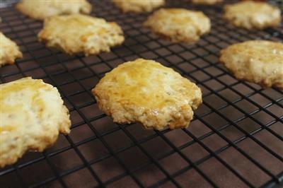 Cassava cookies