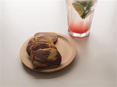 Marble-shaped biscuits with a rich aroma