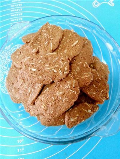 Cocoa and almond cookies