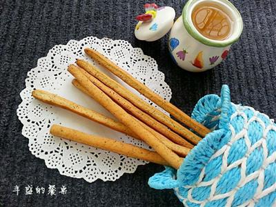 Black tea bread sticks