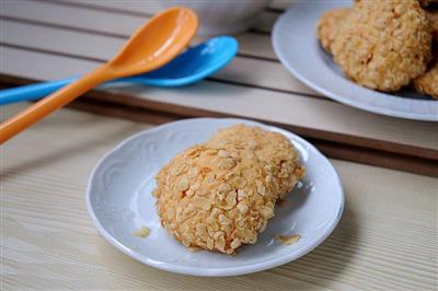 Red sugar oat biscuit