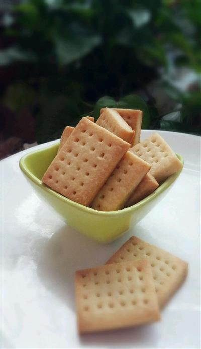 Cheese and butter cookies