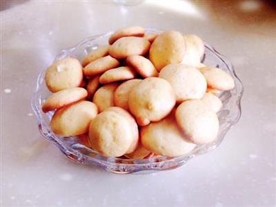 Baby snacks - egg yolk cookies