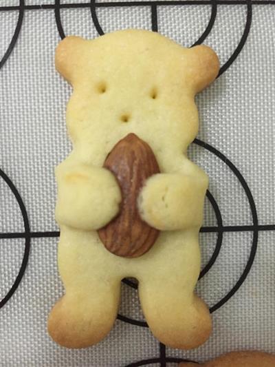 Pequeño oso galleta de almendra