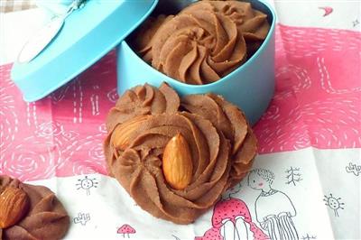 Almond butter and cocoa biscuits