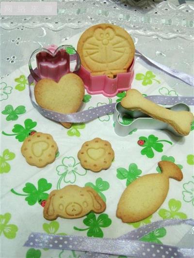 Cartoon cookies