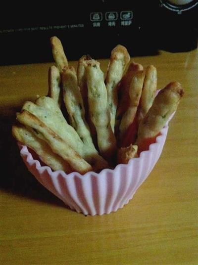 Fruit and vegetable finger biscuits