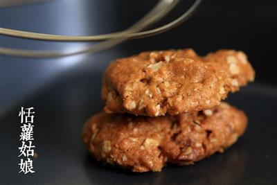 Red sugar oat biscuit