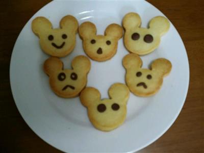 Sweet and crispy Mickey cookies