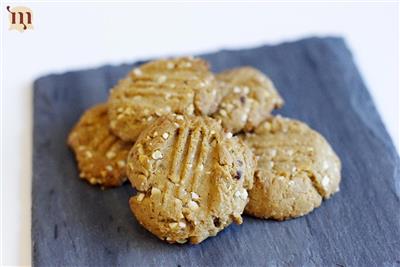 Sencilla galleta de salsa de cacahuete