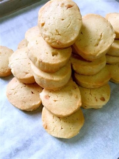 Peanut butter and cookies