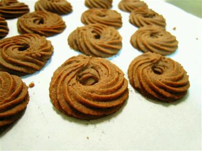 Cocoa cream cookies