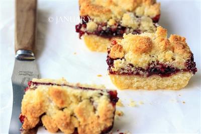 Coconut jam and soft cake