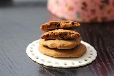 Chocolate grapefruit cookies