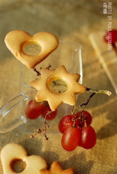 Glass heart cookies