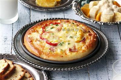 Fondo grueso gambas frescas bacon pizza