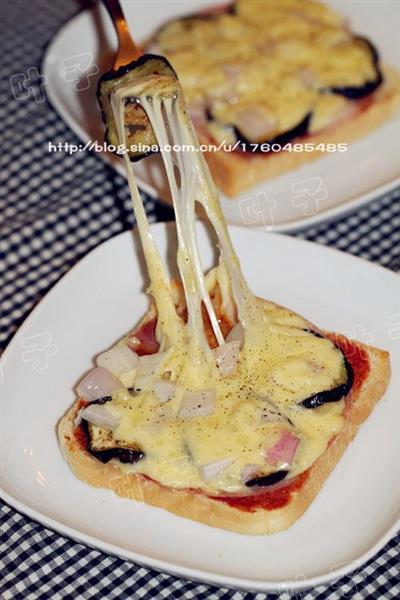 Tostada pequeña pizza