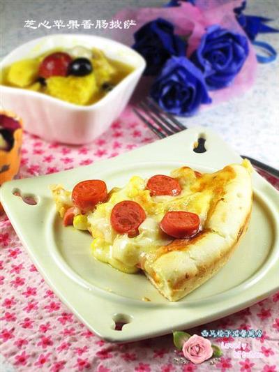 Cheesecake and apple pizza