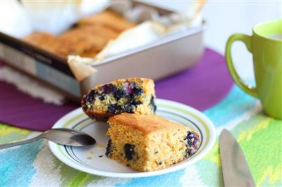 Whole wheat blueberry corn cake