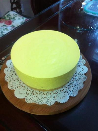 Mango and cheese cake