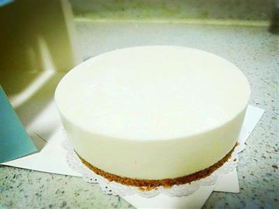 Yoghurt frozen cheese cake