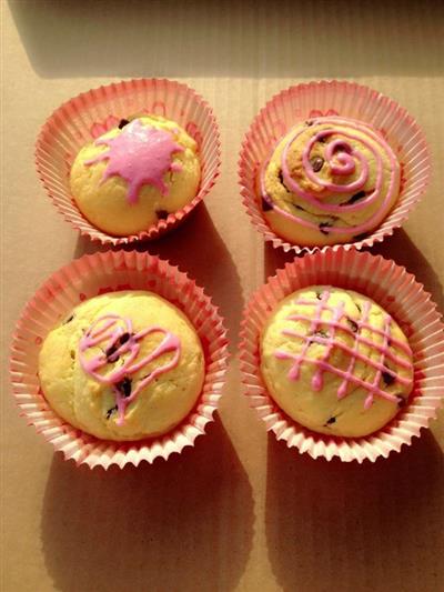 Orange and chocolate paper cupcakes