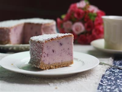 Purple cheese cake