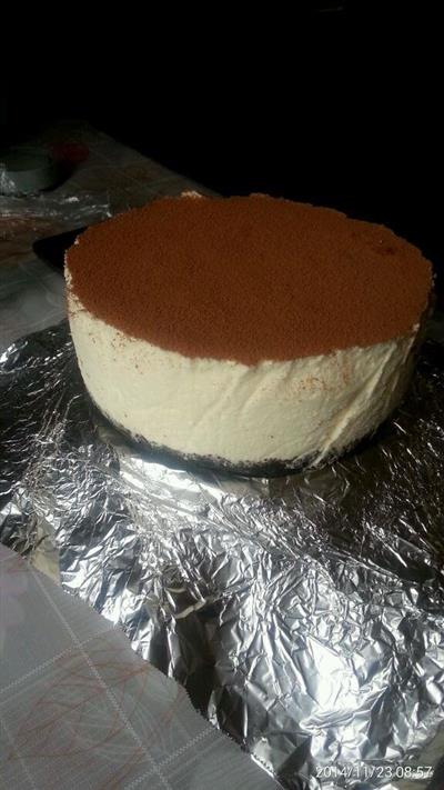 Olio cheese frozen cake