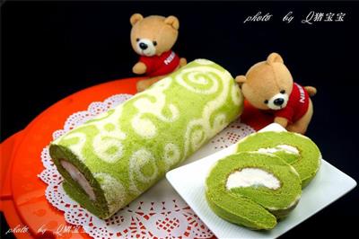 Green tea painted cake rolls