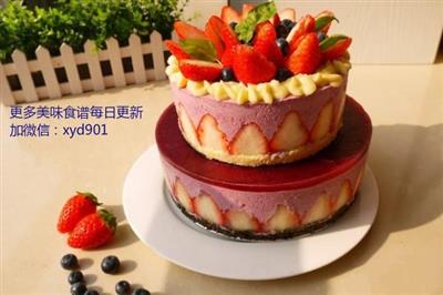 Double layered strawberry mousse cake