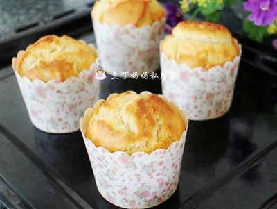 Milk muffin - simple and quick to operate, suitable as a small cake for breakfast