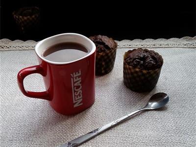 Soft and sweet chocolate banana muffins