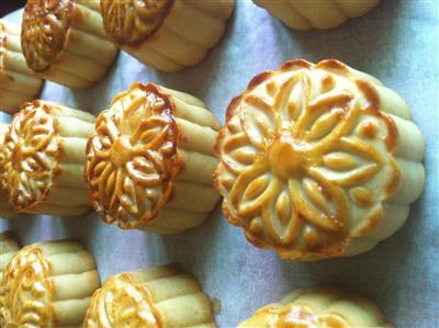 Cantón estilo sánd moon cake