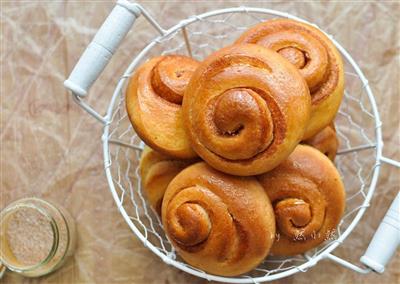 Rollos de pan de canela