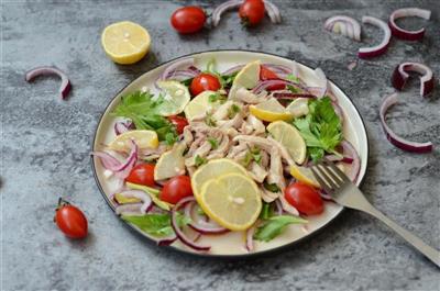 Red wine vinegar lemon chicken salad