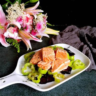 Dried salmon with vegetables