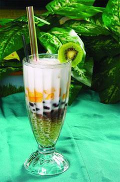 Mansi coconut juice and red bean ice