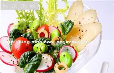 Olive leaf salad