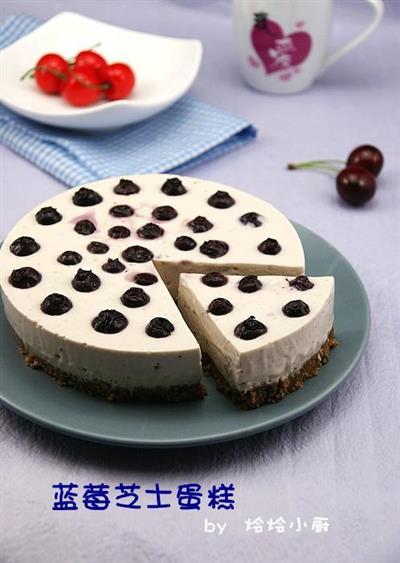 Blueberry and cheese cake